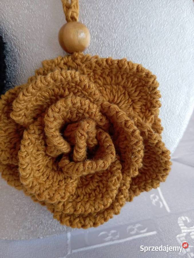 Wisiorek róża Ozdoby Pruszcz