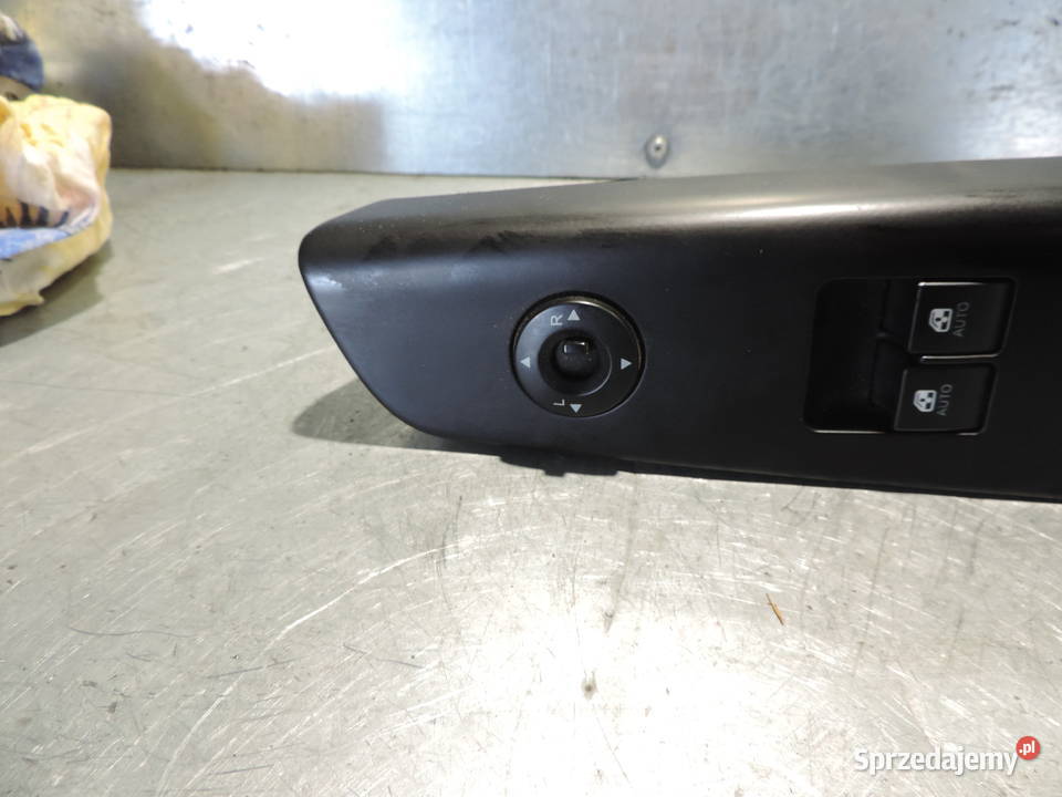 KIA CEED I KOMBI HB PANEL PRZEŁĄCZNIK SZYB LEWY Nowy Sącz