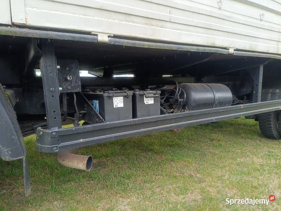 Mercedes 809 1987 40 Nowa podłoga konserwacji