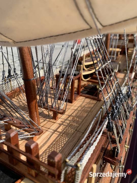 Drewniana Replika statku żaglowca HMS Victory 90