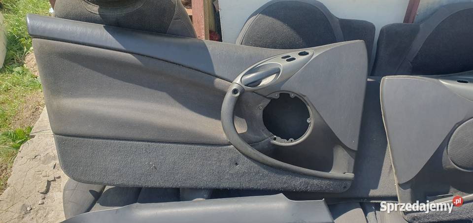 Wnetrze fotele kanapa półka ford cougar Fotele i kanapy Kielce