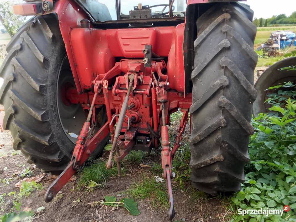 Ciągnik International Harvester 684 Grabów