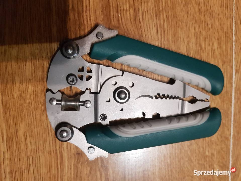 Profesjonalne narzędzie elektryków Bełchatów