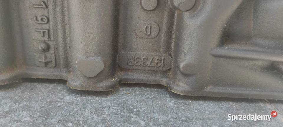 15DCI Nissan Renault Blok słupek silnika wał Blok silnika świętokrzyskie Włoszczowa