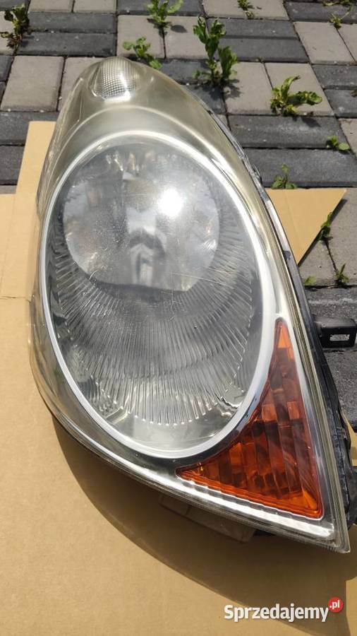 Lampa prawy przód Nissan note E11 150km Note Myślachowice sprzedam