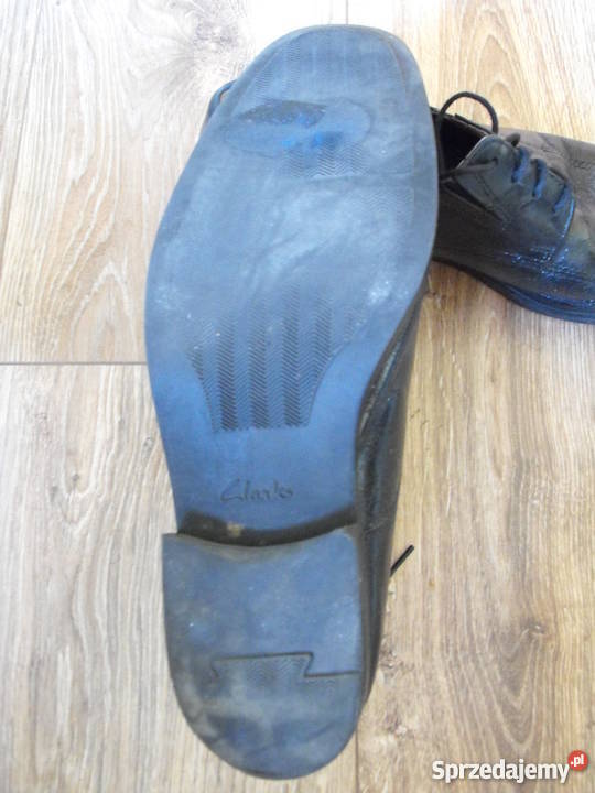 Buty CLARKS 4243 275 Skóra pantofle Białystok sprzedam