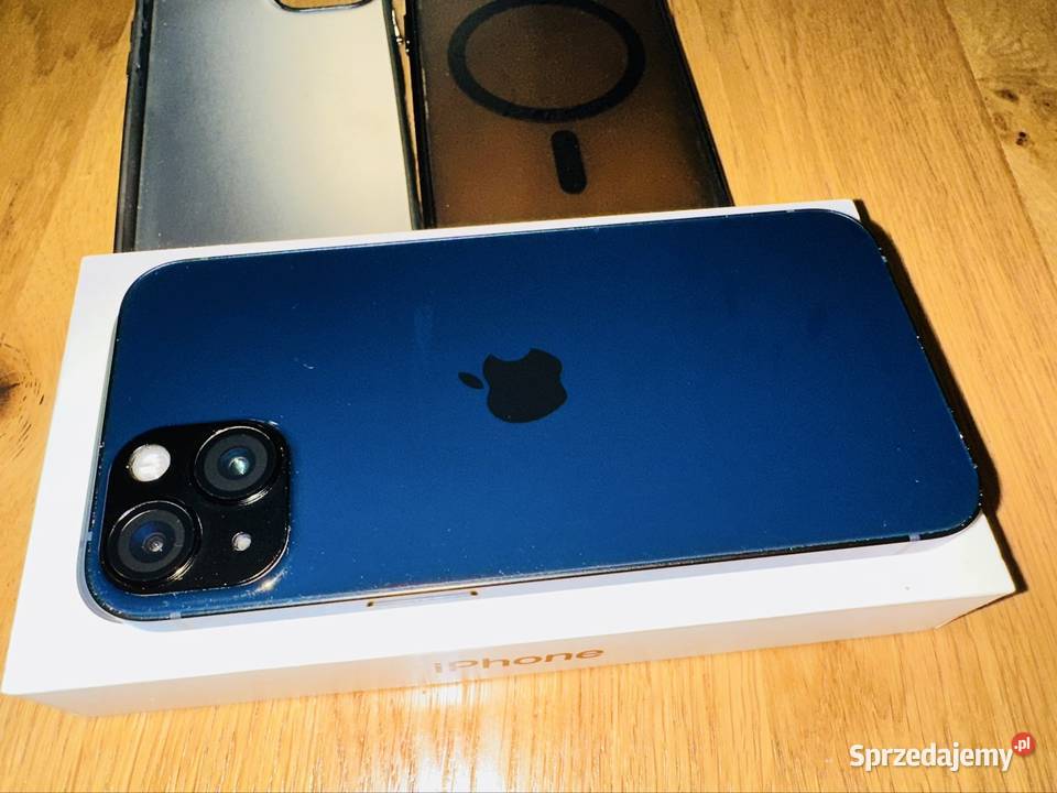 Apple iPhone 13 256GB komplet 3 etui Brzezinki