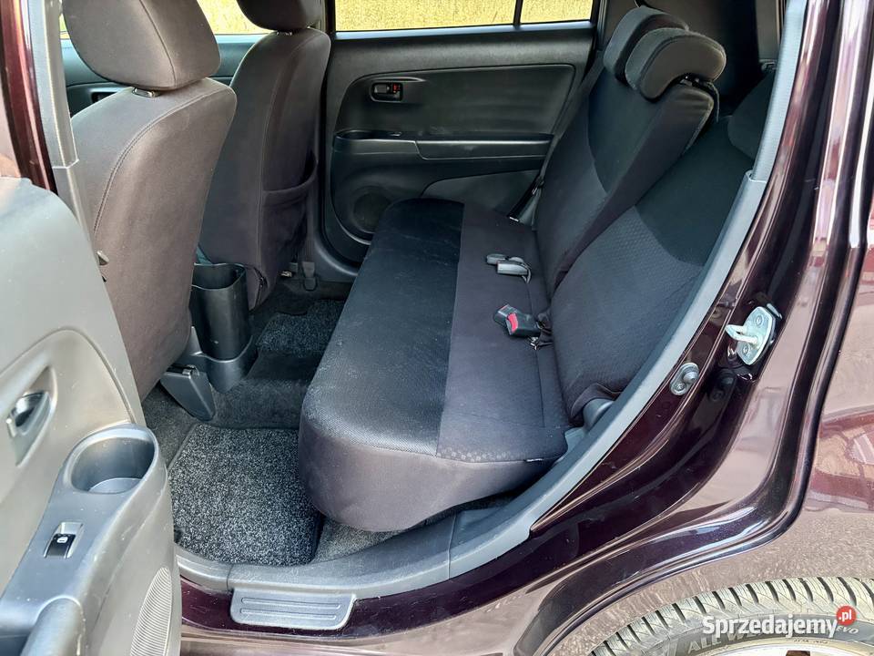 DAIHATSU Materia 13 Benzyna JAPONIA PRODUKCJA światła przeciwmgielne Warszawa