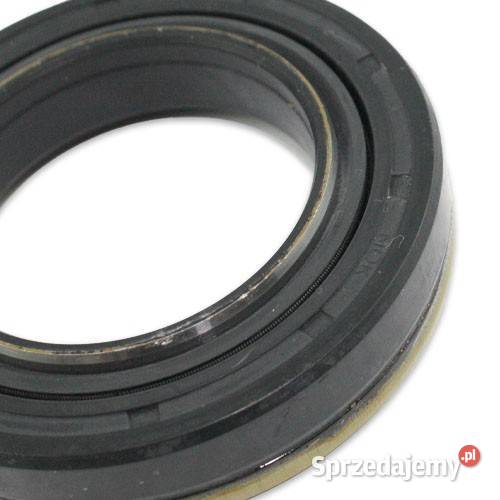 Uszczelniacz tylnej osi 52x85x1619