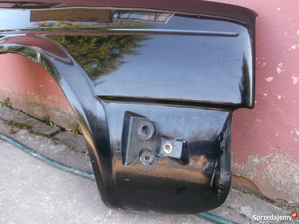 Błotnik Volkswagen Golf II GTI Sobieska Wola Pierwsza sprzedam