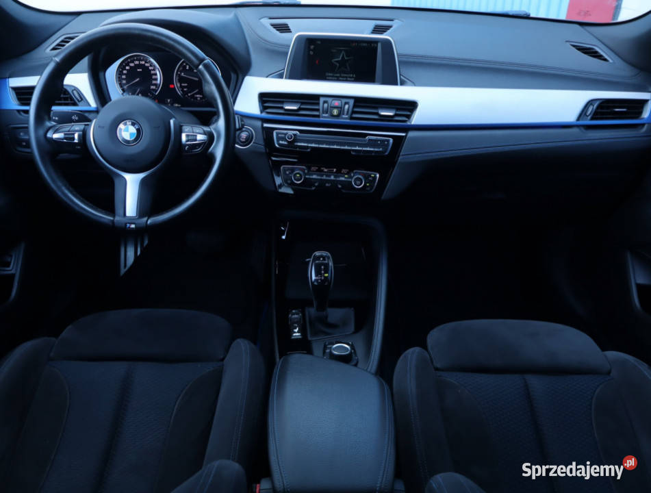 BMW X2 sDrive18i światła do jazdy dziennej łódzkie Łódź