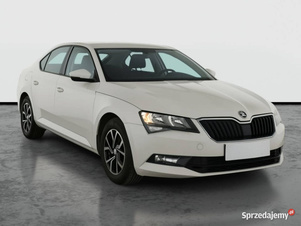 Skoda Superb 15 TSI Hatchback Bielany Wrocławskie
