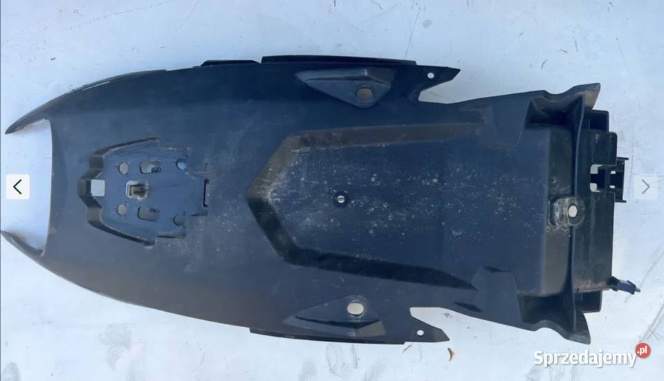 Osłona wypełnienie zadupka ramy Suzuki GSXS 750 Ostrów Wielkopolski