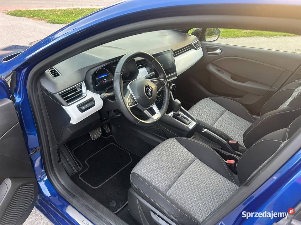 Renault Clio Etech Hybrid 16
