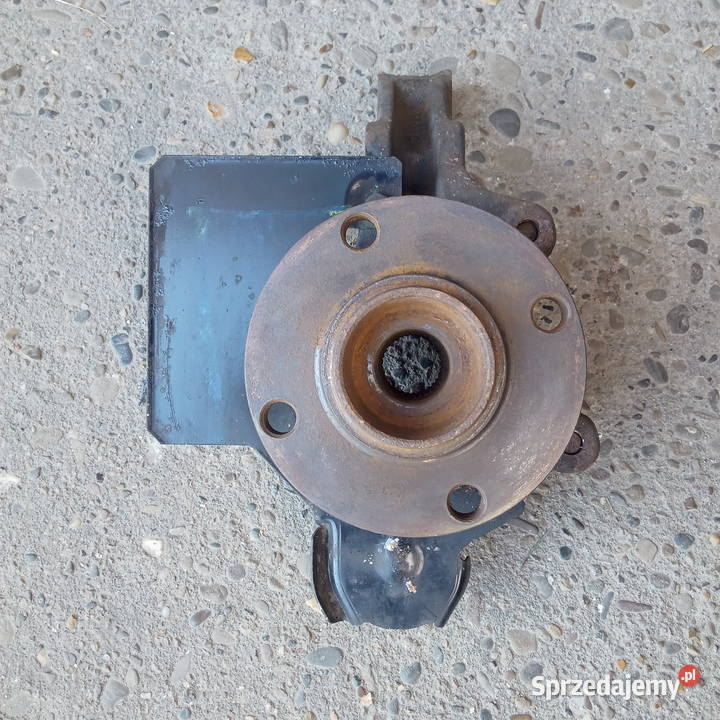 Audi 80 Cabrio Coupe Piasta koła Zwrotnica lewa podkarpackie Dębica