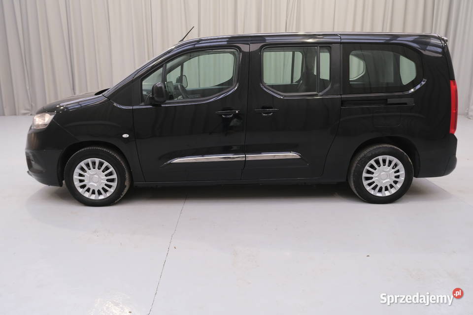 TOYOTA PROACE CITY VERSO 2021 119900 ccm 110 Warszawa