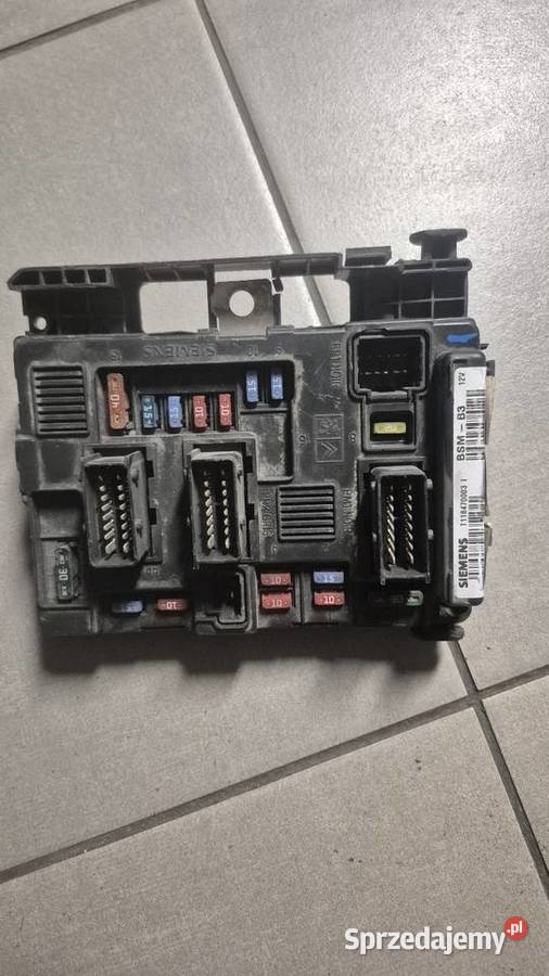 Skrzynka bezpieczników citroen peugeot sprzedam