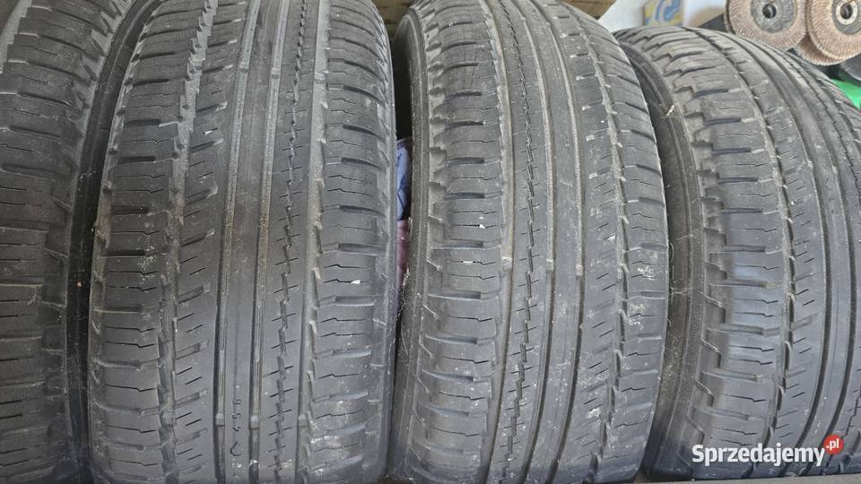 Opony 21570R16 Sosnówka sprzedam