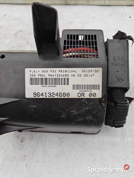 Skrzynka bezpieczników peugeot 206 Łagów