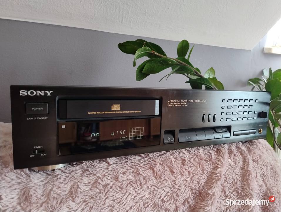 Odtwarzacz CD Sony cdp 715 z pilotem Trzebuska