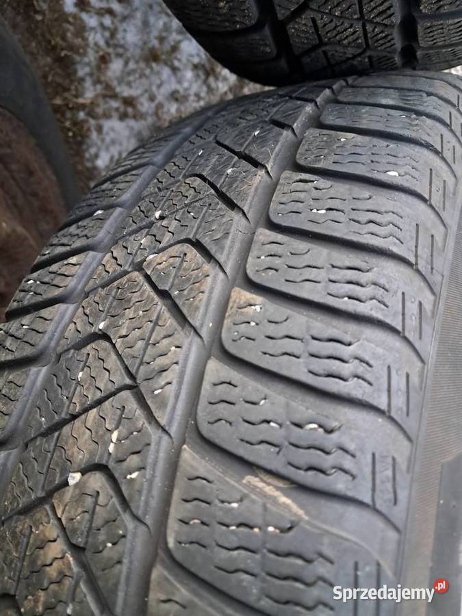 Koła mercedes 20560R16 5x112 et 43 Pirelli Samochodowe Toruń sprzedam