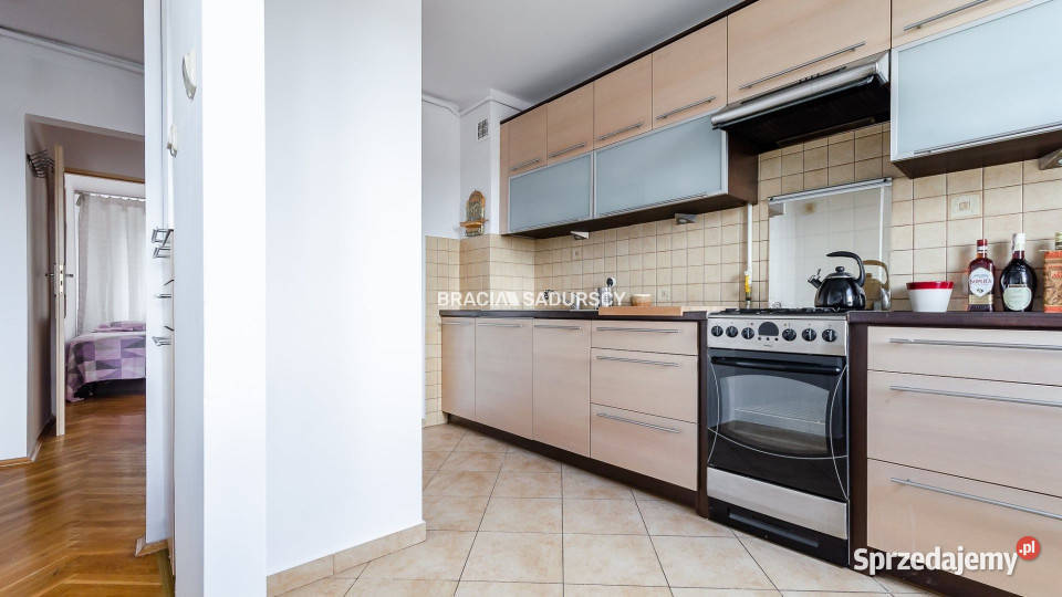 Mieszkanie wynajmę 50m2 2 pokoje Kraków Piętro 9 sprzedam