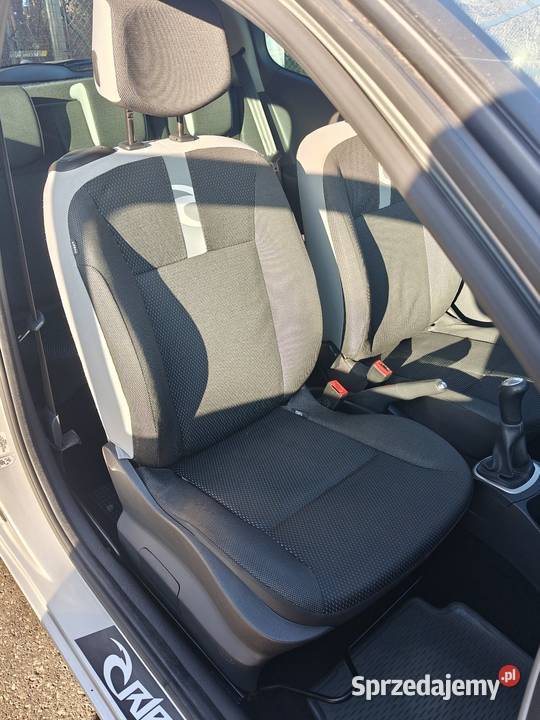 Renault Clio 3 Klimatyzja mały przebieg welurowa tapicerka