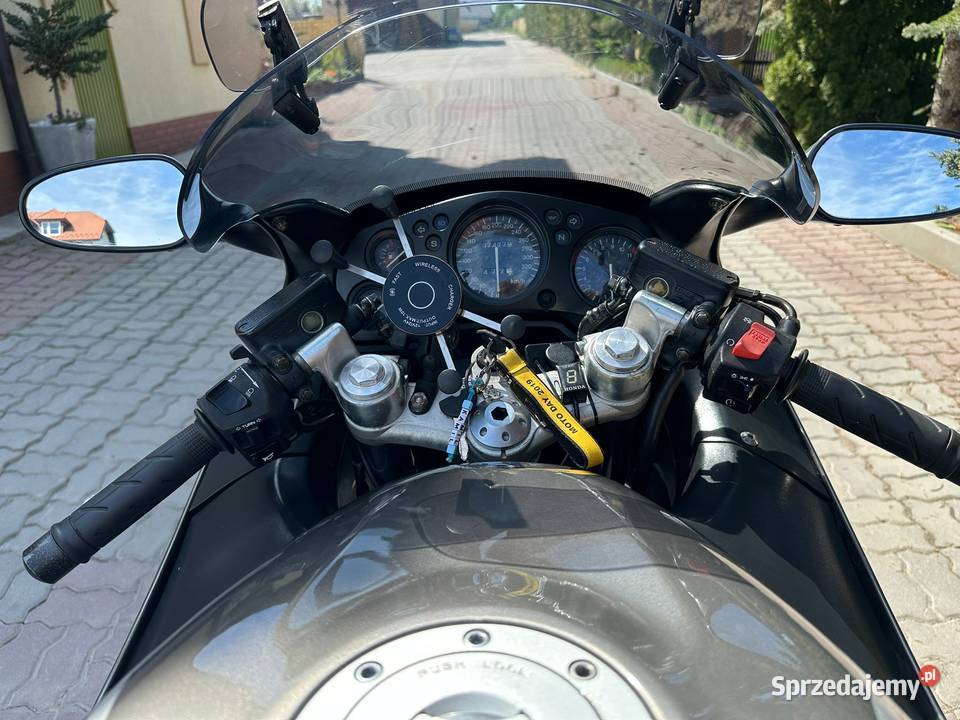 Sprzedam Hondę CBR 1100 XX Super Blackbird Radom