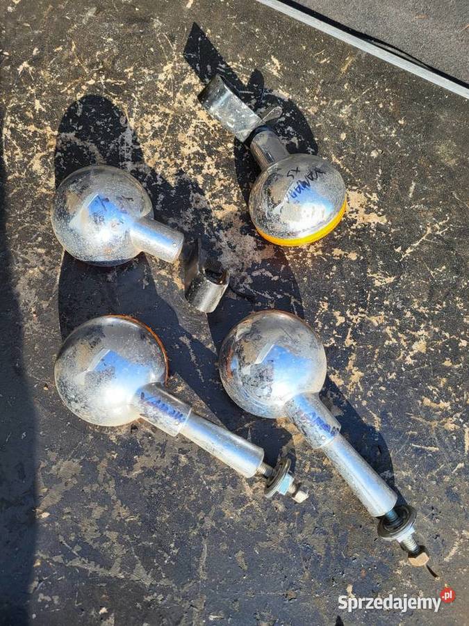 YAMAHA XS 400 KIERUNKOWSKAZY 4 SZTUKI Kierunkowskazy śląskie sprzedam