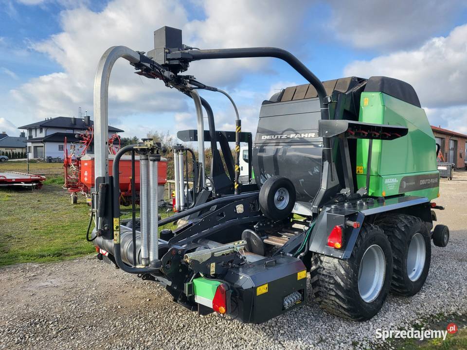 BelarkoOwijarka DeutzFahr Varimaster 560 Deutz-Fahr Prasy i owijarki