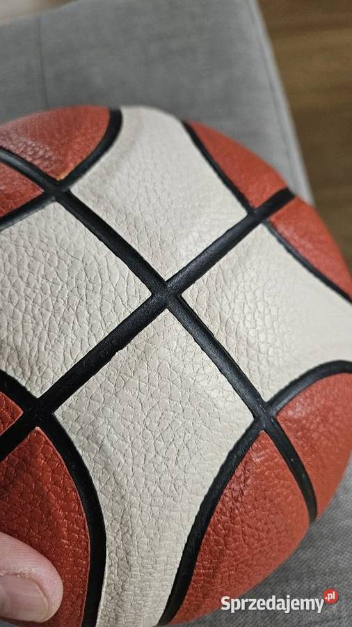 Piłka MOLTEN BG 5000 nowa Hit Kępno sprzedam