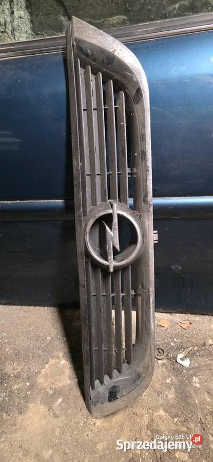 Opel Vectra B grill atrapa Chełmno sprzedam
