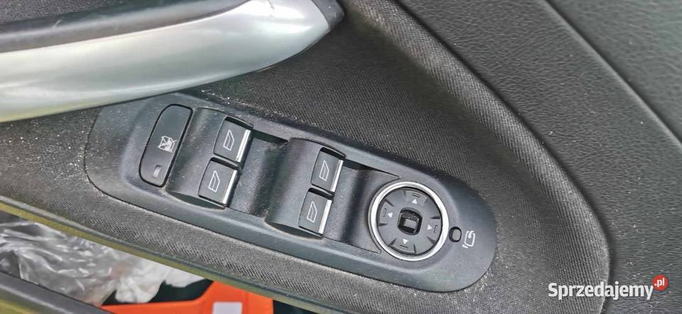 fajne mondeo 20 145 uszkodzony Baranów