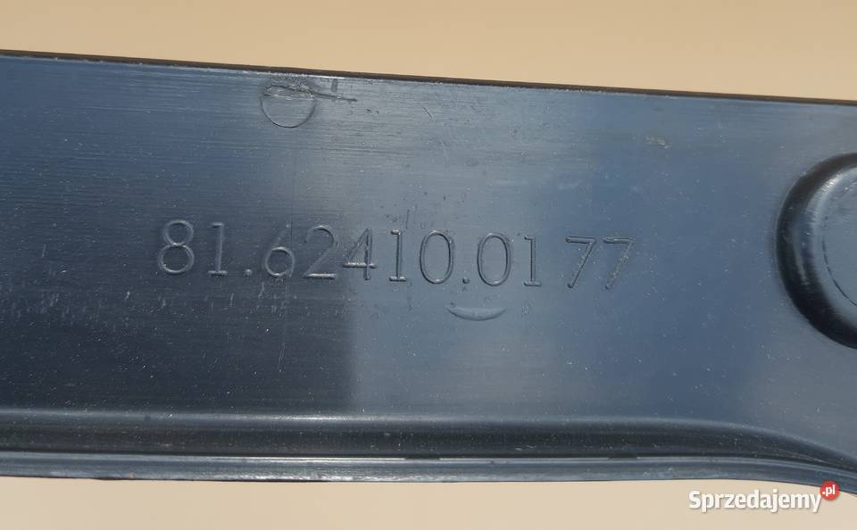 MAN TGX OSŁONA ZAWIASU DRZWI 81624100177