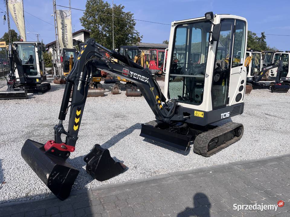 Mini koparka TEREX TC16 z 2015r Ładna 1800