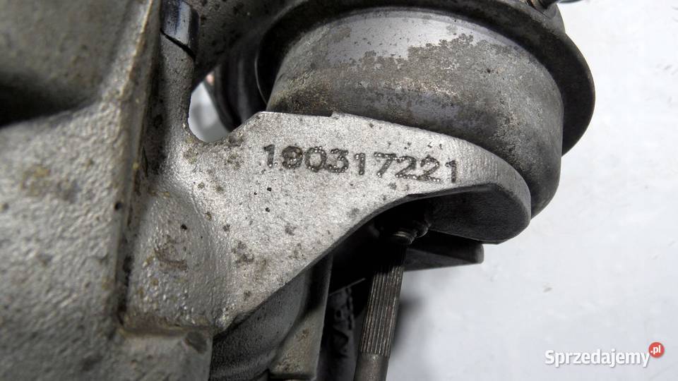 OPEL MERIVA 14 16V A14NEL 11r 120 190317221 Osłony i zaślepki