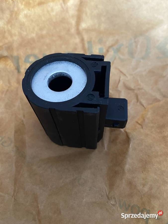 Cewka elektrozaworu Case 9970157 JX TM TN CNH