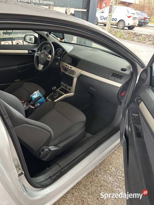 Opel astra h gtc manualna Gliwice