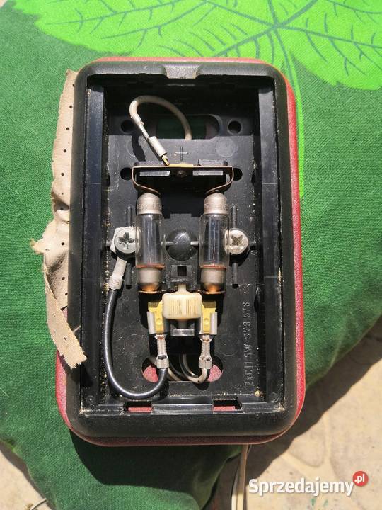Lampka sufitowa Fiat 125p Polonez oryginalnał 10000km podkarpackie Kozłówek