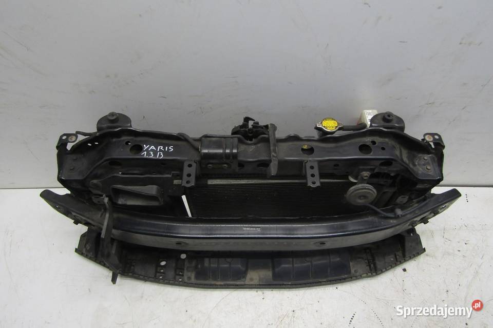 PAS PRZEDNI CHŁODNICE BELKA 13 VVTi TOYOTA YARIS