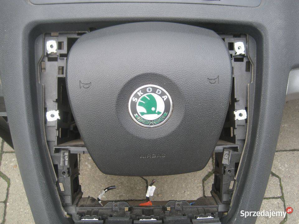 skoda octavia ii 2 0408r deska rozdzielcza Rakoniewice sprzedam