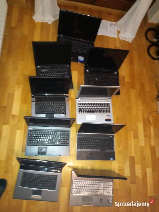 Laptopy pakiet 9 sztuk Kórnik