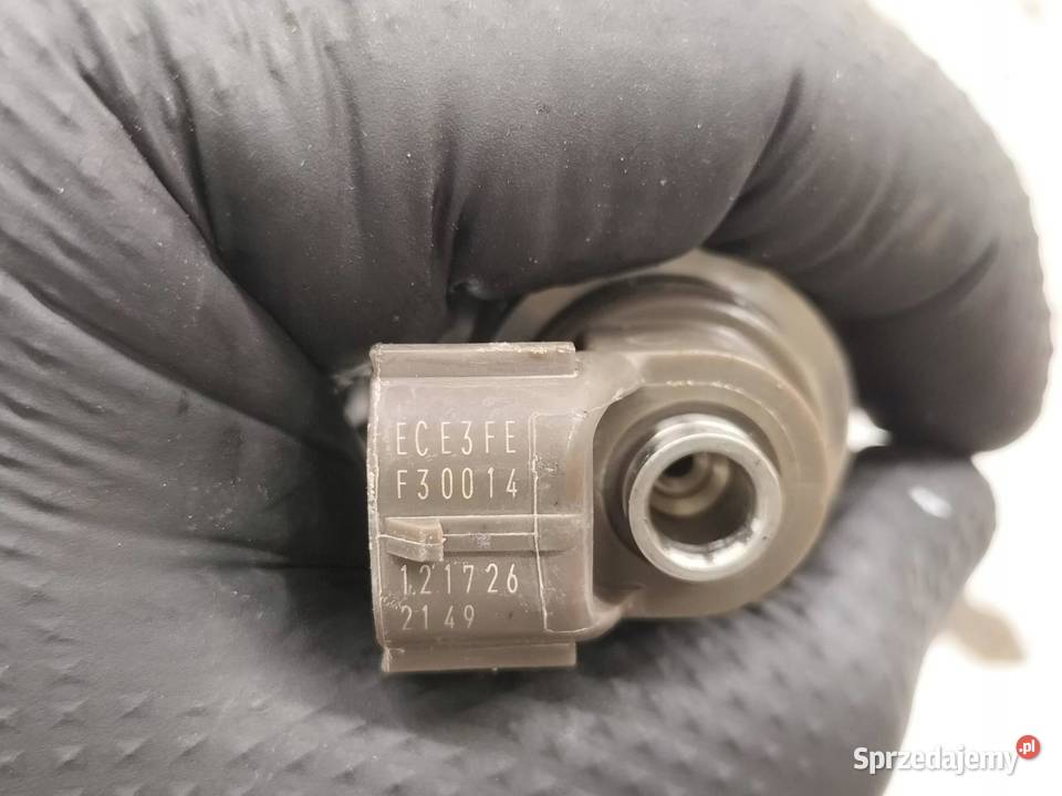 WTRYSKIWACZ 8 97376270 3 17 CDTI Opel Astra III osobowe