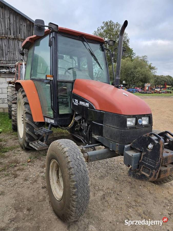 Holland L75 2WD Szołtany
