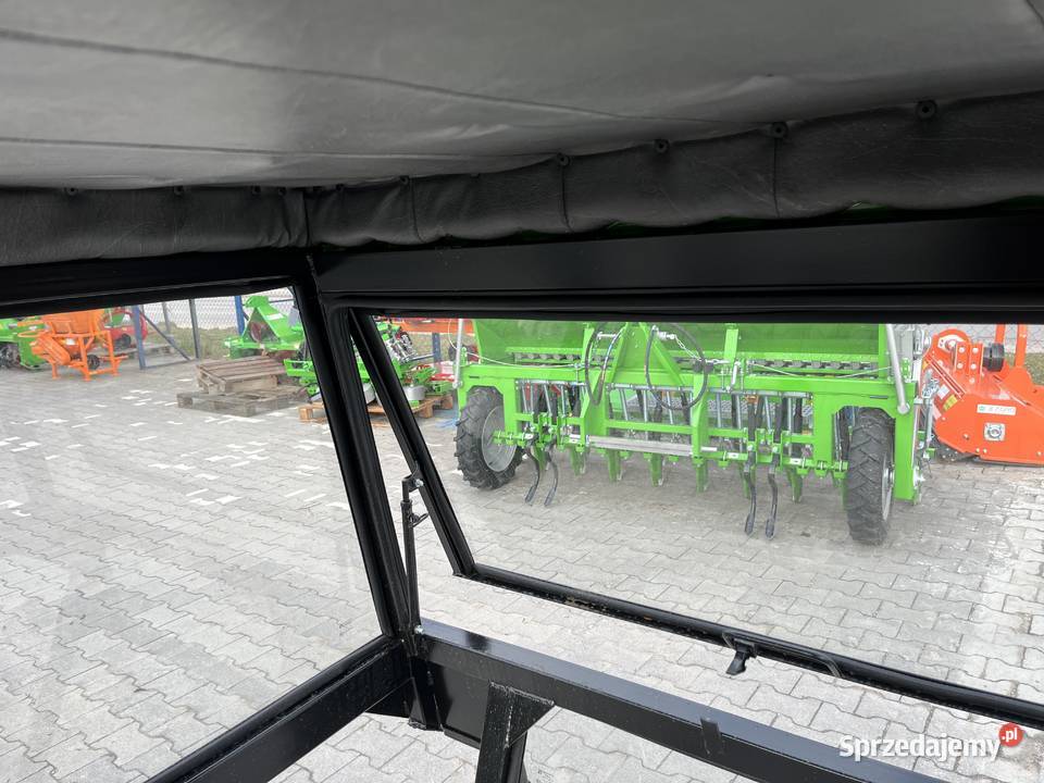 Kabina ciągnikowa kabina Ursus C330 C360 MF235 Pułtusk sprzedam