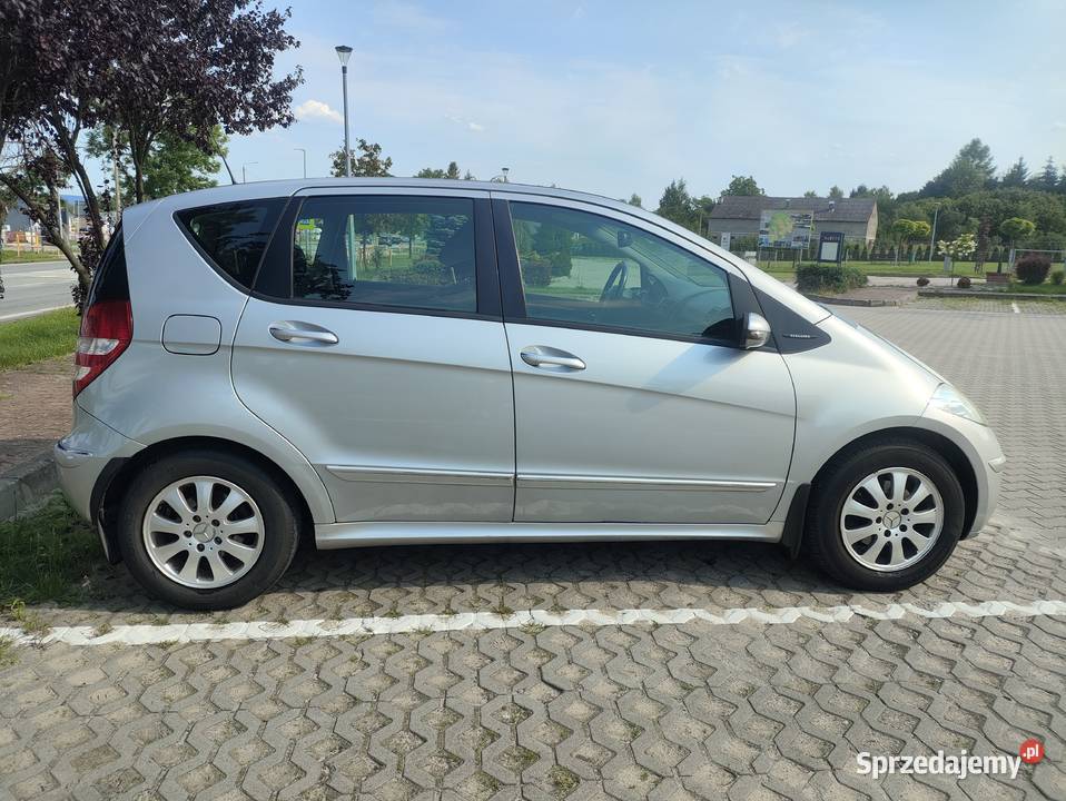 Mercedes A A150 W169 Klasa A Przyłogi