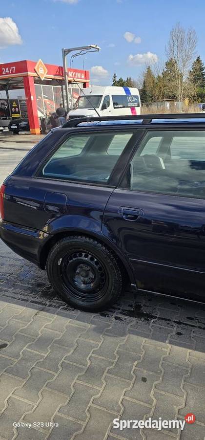 Sprzedam Audi a4 b5 24 b z Lpg 1998 wspomaganie kierownicy Lublin sprzedam