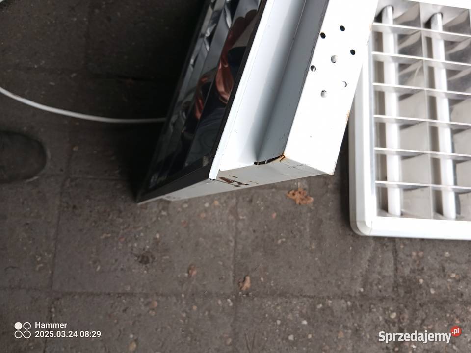 sprzedam lampy sufitowe60x60 warsztatowe do hali Wręczyca Wielka