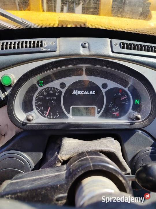 Mecalac AS900