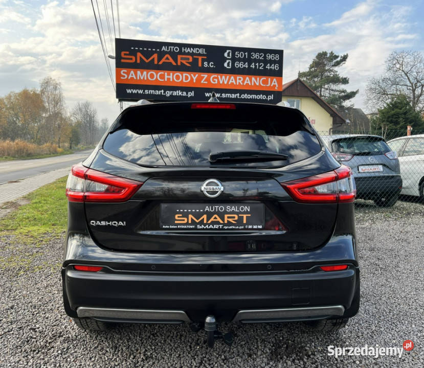 Nissan Qashqai 16Turbo Panorama Kamera 360 Navi aluminiowe felgi